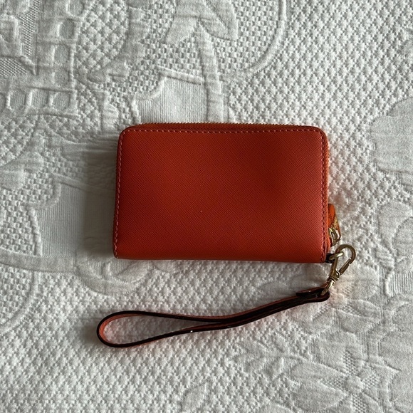 Michael Kors Orange Wallet - Picture 6 of 8